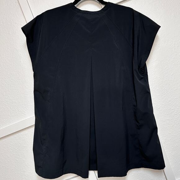 Athleta Performance Poplin Popover Button Up High Neck Hidden Pocket Top Sz: XL - Picture 3 of 7